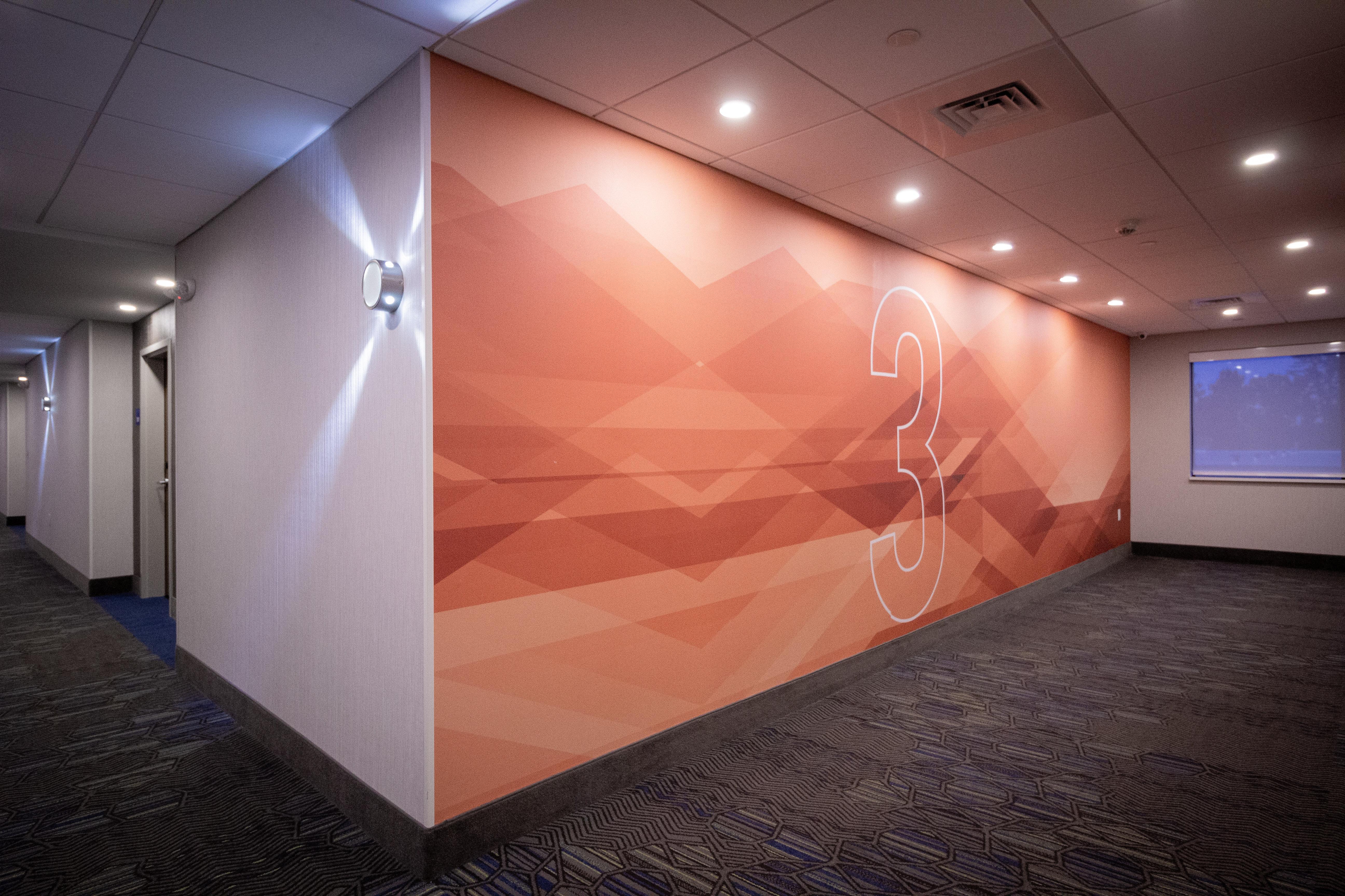 Holiday Inn Express & Suites - Boston South - Randolph By Ihg Eksteriør billede