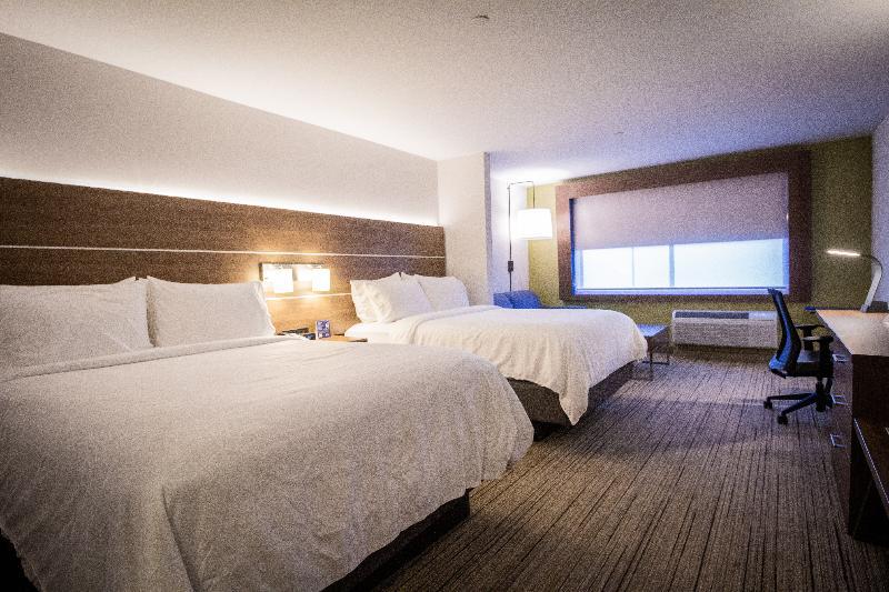 Holiday Inn Express & Suites - Boston South - Randolph By Ihg Eksteriør billede